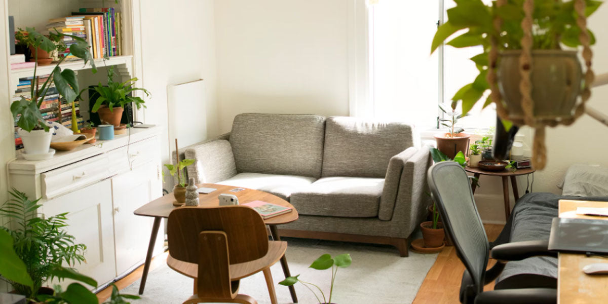 Summer Home Cleaning Guide: Cordless Vacuum Cleaner